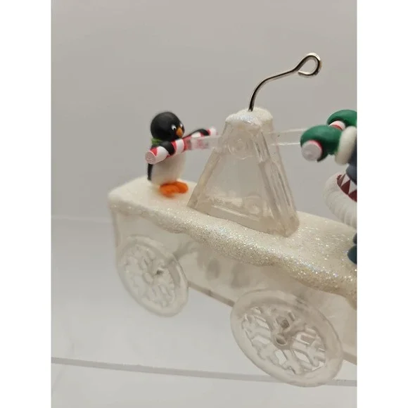 2021 Hallmark Frosty Friends Christmas Ornament/ HANDCAR HIGH JINKS‎ (421) - Picture 6 of 7